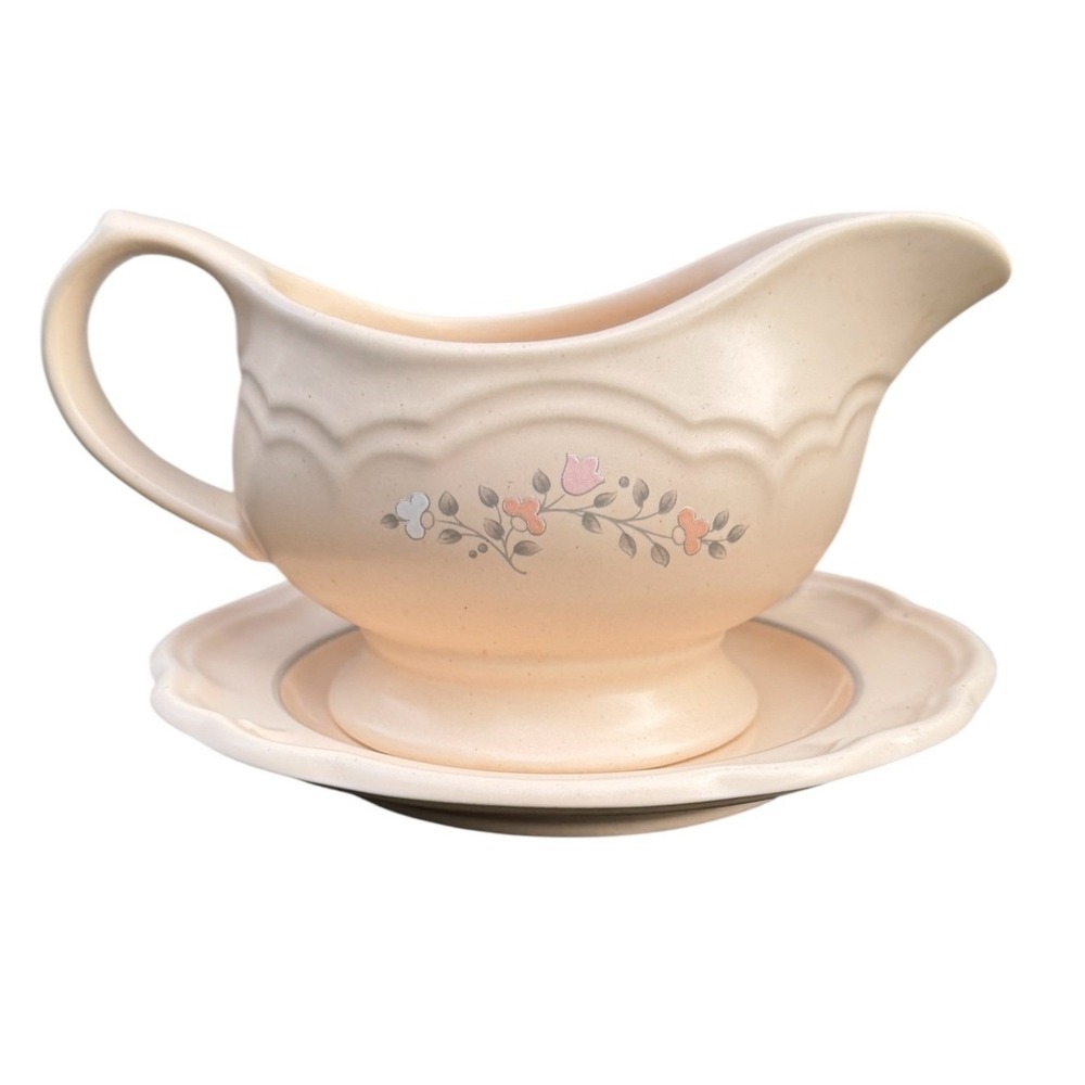 Pfaltzgraff Remembrance Gravy Boat Underplate Saucer Set Tan Floral Stoneware